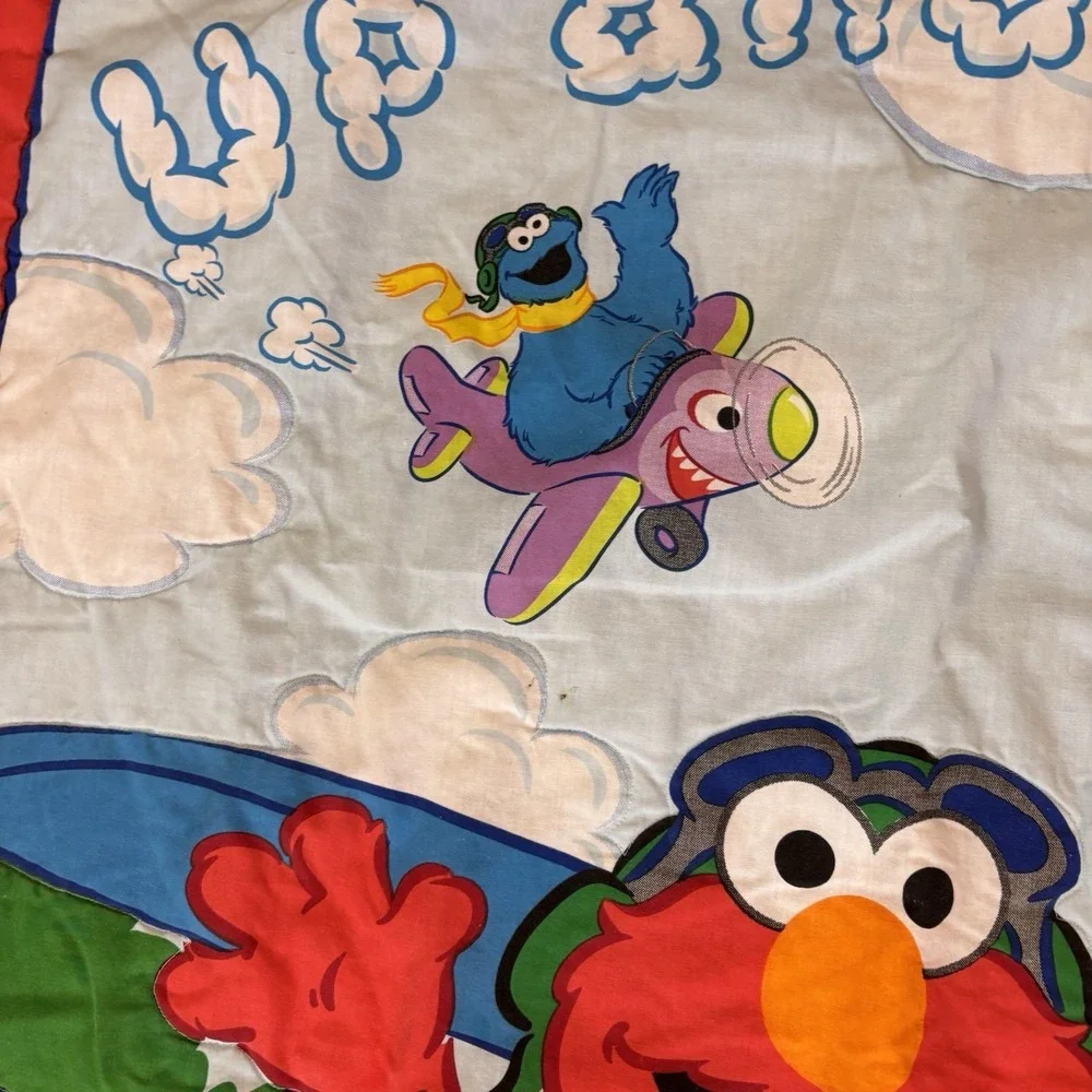 VTG Elmo Grover Cookie‎ Monster Quilt Blanket crib toddler Up Up and Away Planes